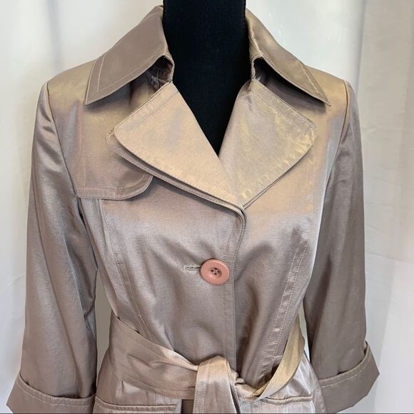 Bedo light tan brown trenchcoat size medium - Picture 6 of 16